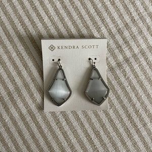 Kendra Scott Drop Earrings - silver on silver drop style
